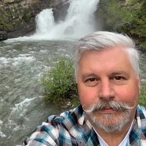 Meet your Posher, Kevin